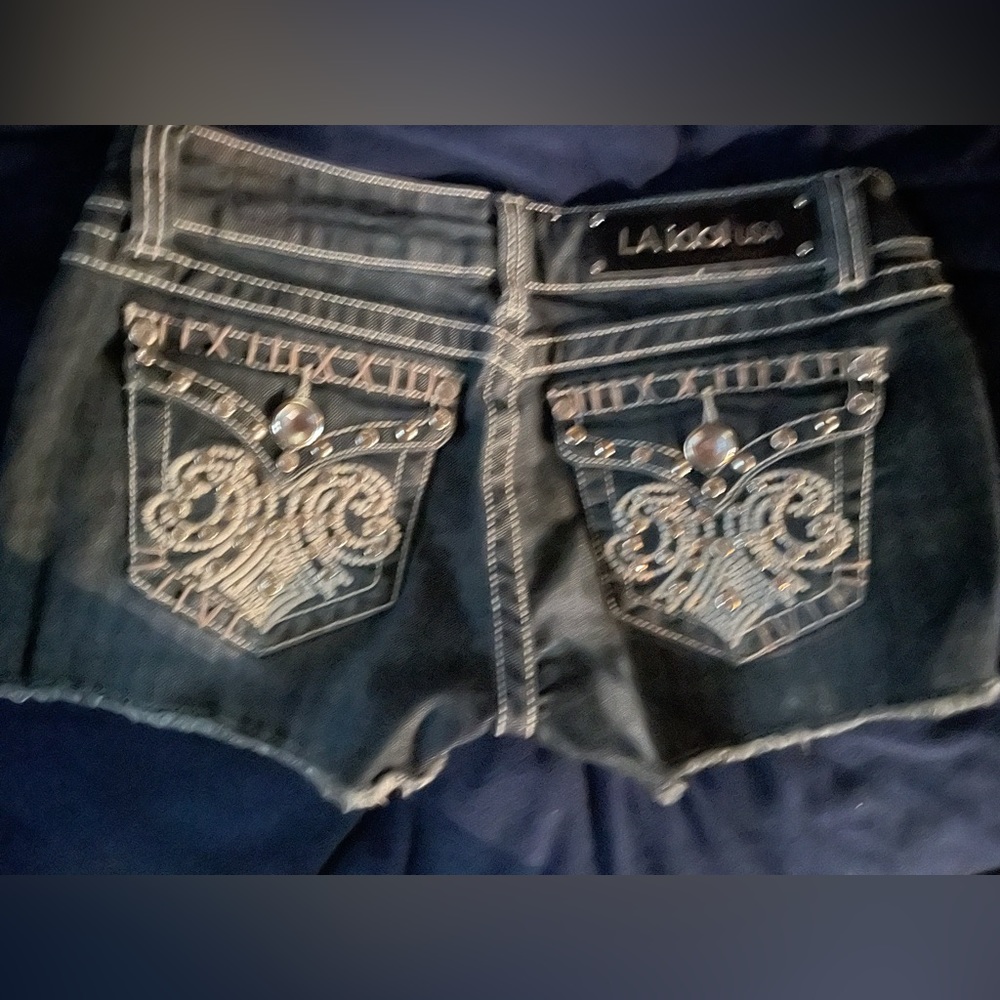 la idol jean shorts!